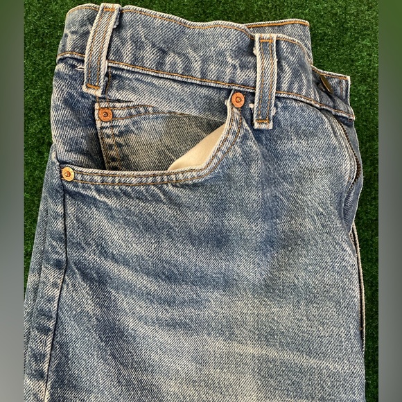 Vintage Levi’s Jeans 34x30 - Picture 5 of 7